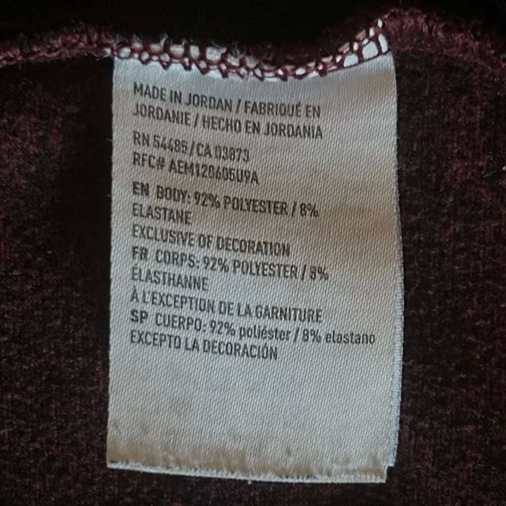 American Eagle Men’s Medium Burgundy Flex Tech Athletic Shorts Modern Utility - Picture 4 of 9